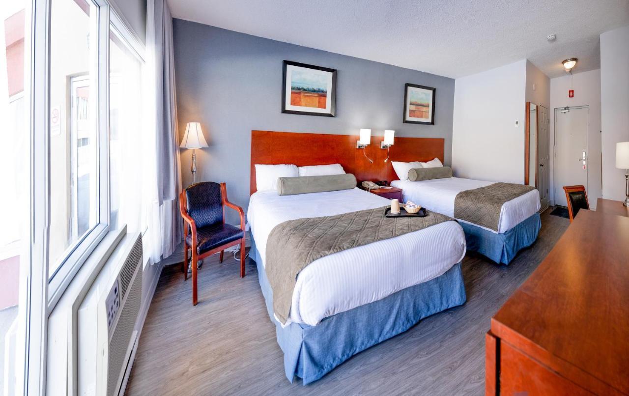 Deluxe Double Room Two Double Beds