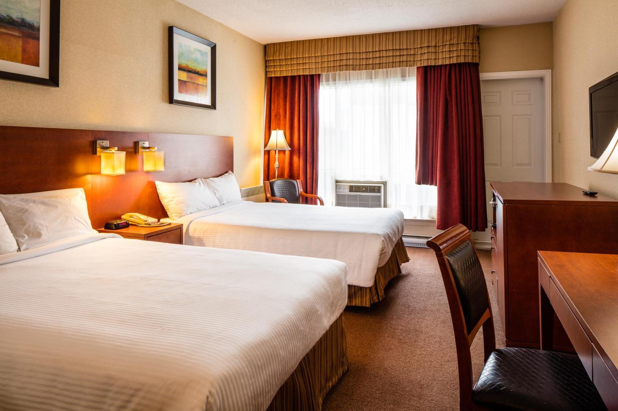 Select Two Double Beds Room
