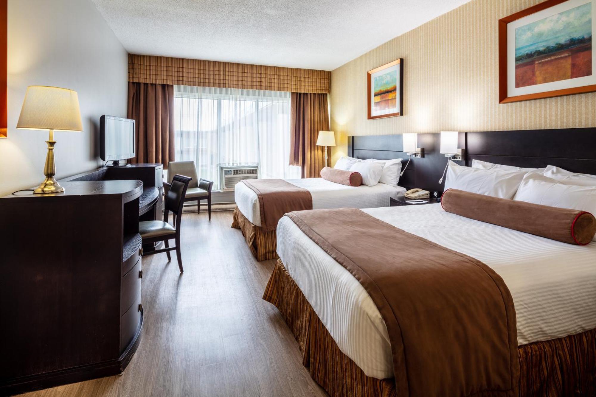 Deluxe Double Room Two Double Beds